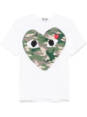 Comme Des Gar&ccedil;ons Play heart-print camouflage-pattern T-shirt