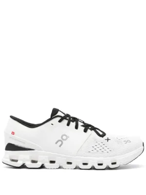 On  Cloud X 4 sneakers