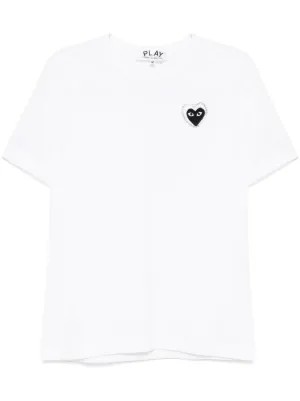 Comme Des Gar&ccedil;ons Play crystal-embellished heart-patch T-shirt
