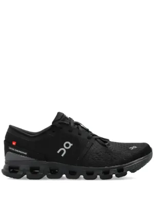 On  Eclipse trainers 