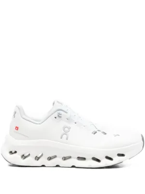On  Cloudtilt sneakers 