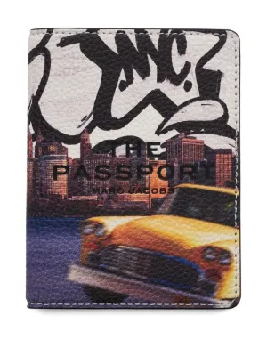 Marc Jacobs The City passport case