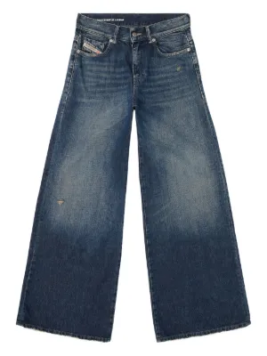 Diesel flare jeans regular waist 1978 D-Akemi