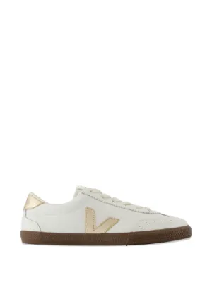 VEJA logo appliqu&eacute; leather sneakers