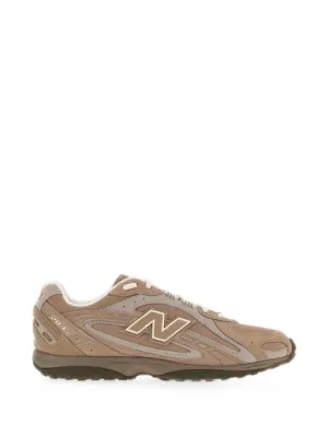 New Balance 204L panelled sneakers